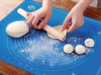 Carrot - Silicone Baking Mat Silicone Chapati Atta Kneading Mat Non-Stick Fondant Rolling Mat Stretchable for Kitchen Roti Chapati (Baking Mat 50 * 40 cm) (Color May Vary, 1)