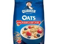 Quaker Oats 2kg | Rolled Oats | 100% Natural Wholegrain | Nutritious Breakfast Cereals | Porridge | Easy to Cook