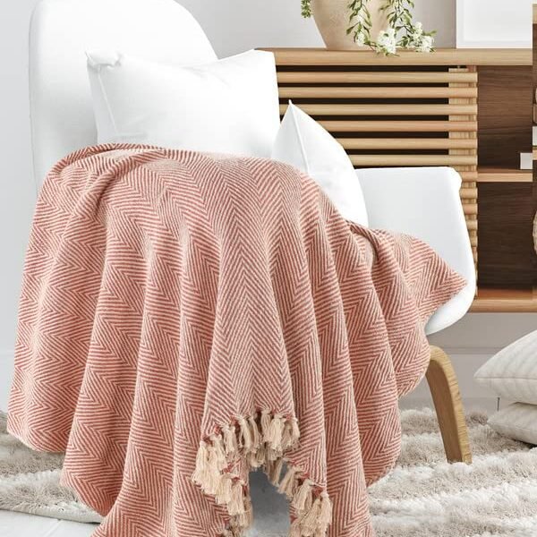 SASHAA WORLD Striped Chevron Throw Blanket | Throw for Sofa, Bedroom & Chair | Blush Pink Throw Blanket | 180 x 130 cm Pack of 1