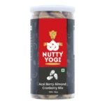 Nutty Yogi Acai Berry Almond Cranberry Mix | Fiber & Minerals | Rich in Protein | Goodness of Almonds | Excellent Source of Vitamin E | Best Brain Food | Acai Berry - 125 gm