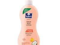 Parachute Advansed Radiant Glow Body Lotion for Summer with UVA/UVB, Sun Protection, Brightening and Tan Removal, Coconut Milk, Vitamin-C, 100% Natural, All Skin Types, 400ml