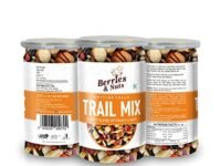 Berries And Nuts Super Trail Mix | Mixed Berries, Nuts and Seeds | 20 + Varities of Assorted Dry Fruit Mix with Berries, Nuts, Seeds & Fruits as Immunity Booster | 600 Grams | 3 Bottles of 200 Grams