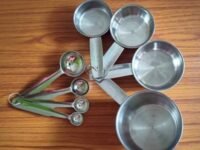 Dynore Stainless Steel Measuring Cups & Spoon Combo - Essential Kitchen Gadgets for Versatile Set for Dry or Liquid Ingredients with Handles - Set of 4 Measuring Cups and 4 Measuring Spoons