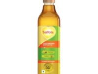 Saffola Cold Pressed Mustard Oil | 100% Cold Pressed Mustard Seed Oil | Helps Manage Cholesterol, Goodness of Omega 3 with Authentic Seed Flavour | 1L Pet Bottle