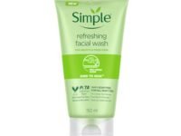 Simple Kind To Skin Refreshing Facial Wash 150 ml | 100% Soap-Free Facewash that doesn't dry out your skin| For All Skin Types