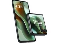 Motorola Razr 60 Ultra (Pantone Scarab, 16 GB RAM, 512 GB Storage) | Moto AI | Snapdragon® 8 Elite Mobile Platform | 6.9 AMOLED 165Hz Display | 50 MP + 50 MP + 50MP Triple Camera, Green