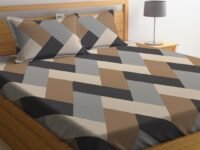 LOOMLYFE 300 TC Cotton Feel Glace Cotton Elastic Fitted Printed Queen Size Double Bed Bedsheet with 2 Pillow Covers Fits Upto 8 inches,Size- 60x78x10 Inches, BrownGreyCross