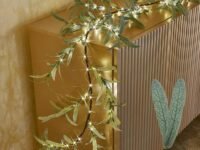 Birchlitland Lighted Olive Garland Battery Operated with Timer 6FT 96 LED Fairy Lights, Faux Vine with Lights for Mantel Fireplace Wall Patio Wedding and Holiday Decor