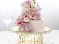 Delight World Cake Stand With Dome,Home Round Snack Holder Metal Chassis Decorated Ceramic Breadboard Cake Tray Glass Salad Donut ,Multifunctional Serving Platter (White,8")