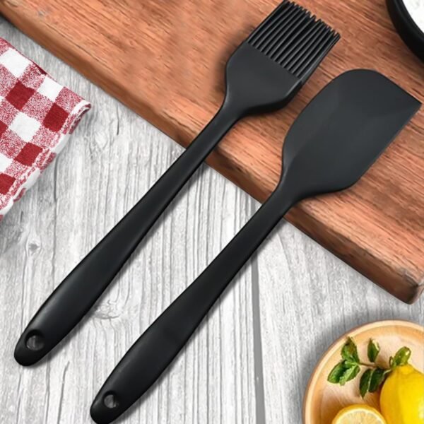 Frenchware (Set of 2, Black) Oil Brush for Cooking & Non-Stick Silicone Spatula Baking & Mixing - Seamless Design, Heat-Resistant -40°C to 230°C, Food-Grade & BPA-Free, Dishwasher Safe