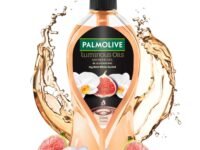 Palmolive Luminous Oil Rejuvenating Body Wash,750ml Pump Bottle, 100% Natural Fig Oil & White Orchid Extracts For Soft & Radiant Skin, PH Balanced Bodywash, Free Of Parabens And Silicones