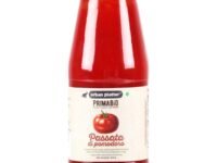 Urban Platter Italian Tomato Puree, 420 grams [Grown and Processed on The Fertile Lands of Gargano, Italy | Preservative Free | Jain Friendly, Tomato Sauce for Pasta, Pizza, Lasagne]