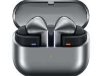 Samsung Galaxy Buds3 Pro Wireless Earbuds, Powered by Galaxy AI, IP57, Active Noise Cancellation, Adaptive Noise Control, 37hrs Battery, 360 Surround Sound, Pinch Controls, Galaxy Ecosystem, Silver