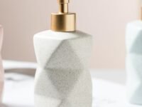 UMAI Liquid Soap Dispenser | Stoneware | Bathroom Sanitizer, Lotion, Shampoo Dispenser | Ceramic Handwash Bottle for Kitchen | Soap Dispenser for Wash Basin | Bathroom Accessories | 300ml (White)