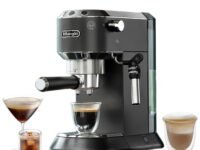 De’Longhi Dedica Style Espresso Machine with Milk Frother, 15-Bar Pressure, Original Italian Barista Style Coffee Maker for Home, Make Espresso, Latte, Cappuccino & Iced Coffee, Black, EC685.B