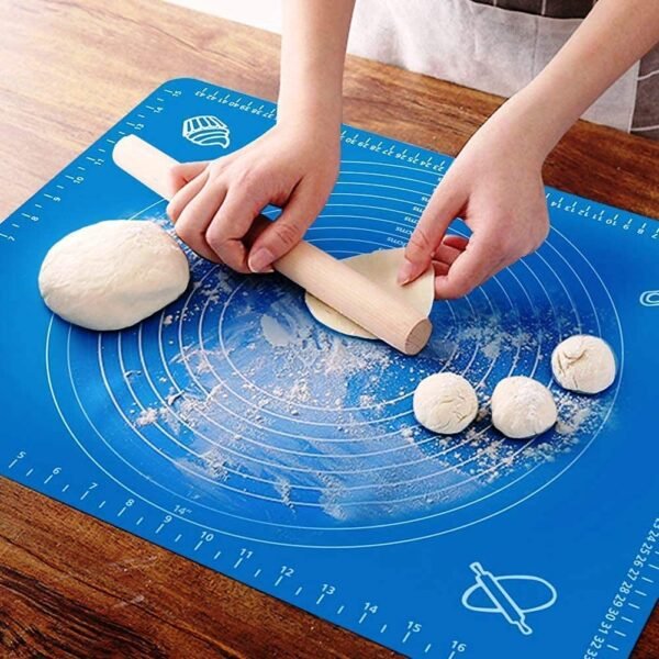 HOME SKILL® Silicon Roti Mat Baking Mat Chapati Atta Kneading Mat Non-Stick Fondant Rolling Mat Stretchable for Kitchen Roti Chapati Cake Blue Color(50 * 40 cm)