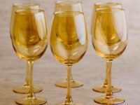 BLACKCARROT Wine Glass Set of 6 | Golden, 465ml Each | Lead-Free Crystal Clear Wine Glasses for Red & White Wine, Elegant Glassware for Dining Table