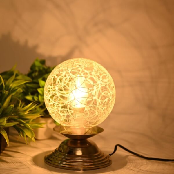 Artisanal Metal Table Lamp with Hand Decorated Glass Shade A Stylish Home Decor Accent, Pack of 1, 15 X 15 X 21.5 Cm.