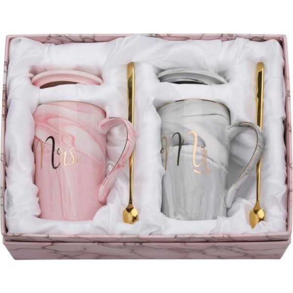 NYRWANA Coffee Mug, Wedding Present for Couples, Rakhi for Brother and Bhabhi with Gift, Mr & Mrs Set of 2 Coffee Mugs, Lids, Golden Spoon & Beautiful Gift Box (380ml-Ceramic)