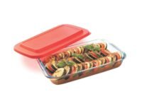 Signoraware Bake 'N' Serve Rectangular Bakeware Safe and Oven Safe Glass Dish Tray with PLASTIC LID | Borosilicate Glass Bowl Container | Microwave Oven Safe Baking (1600ml, Set of 1, Clear)